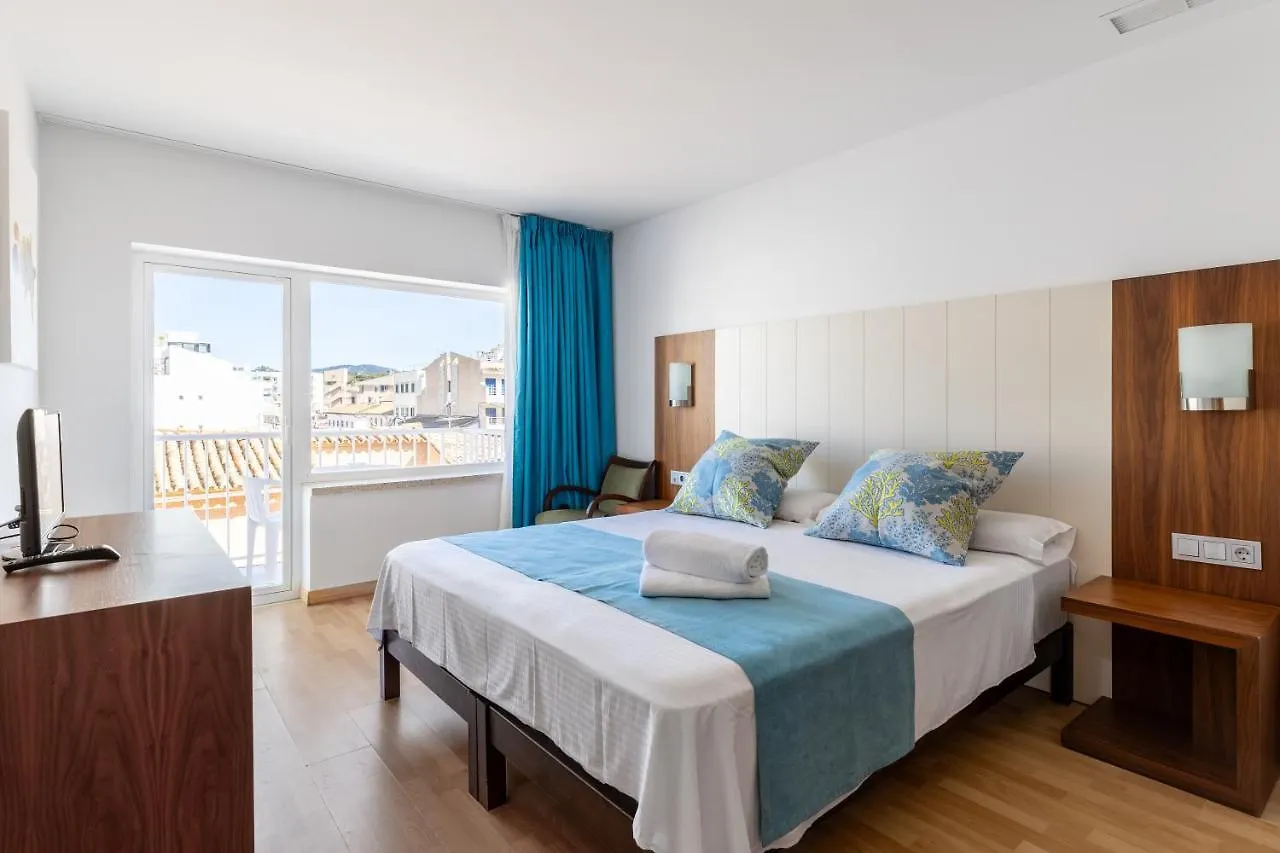 Konukevi Hostal Neptuno Peguera