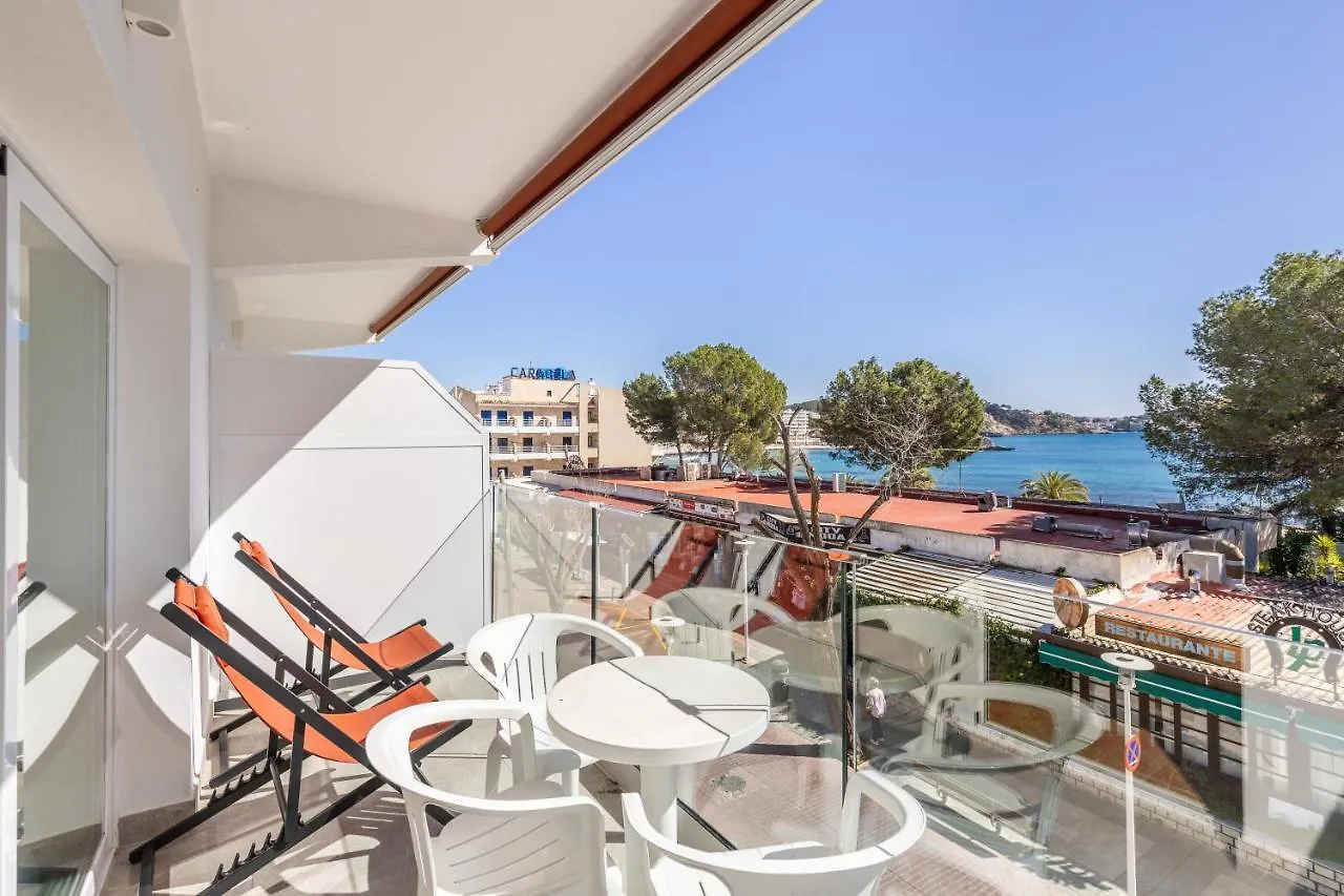 Hostal Neptuno Peguera 3*,  İspanya